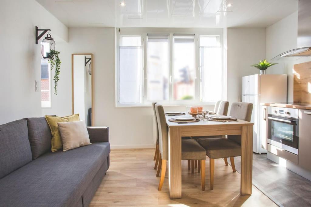 Bel Appartement Lumineux Proche Du Centre-Ville Douai Luaran gambar
